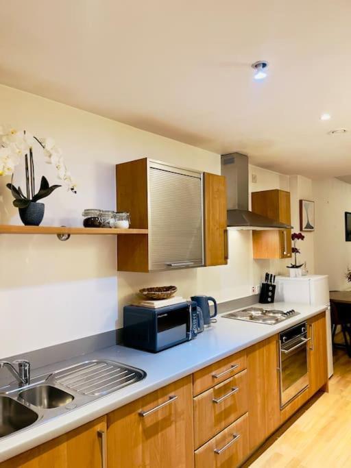 Beautiful Central Open Plan Living! Manchester Esterno foto